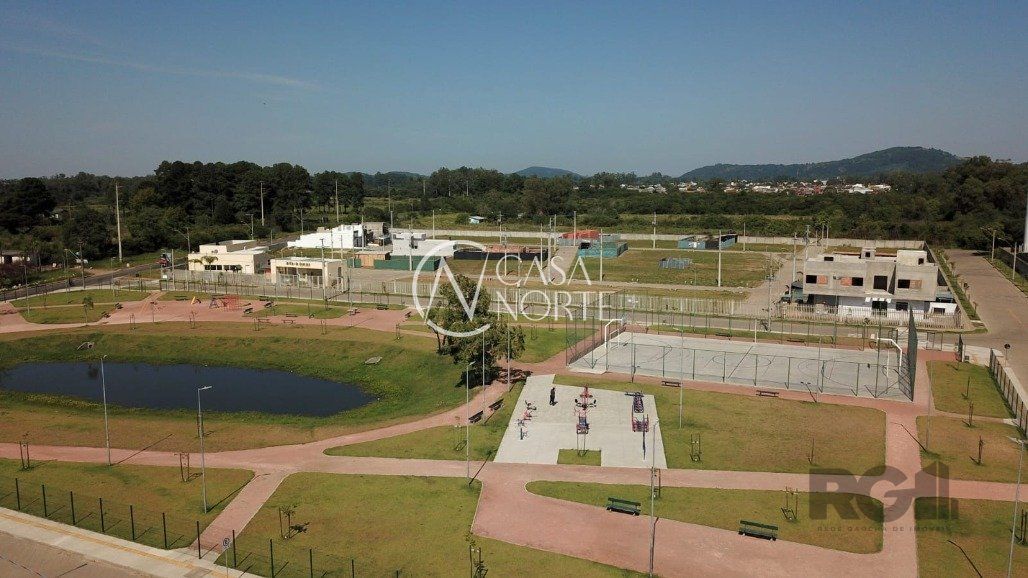 Terreno à venda  com 132m², Rua Lucindo Antônio Bottin no bairro Hípica em Porto Alegre