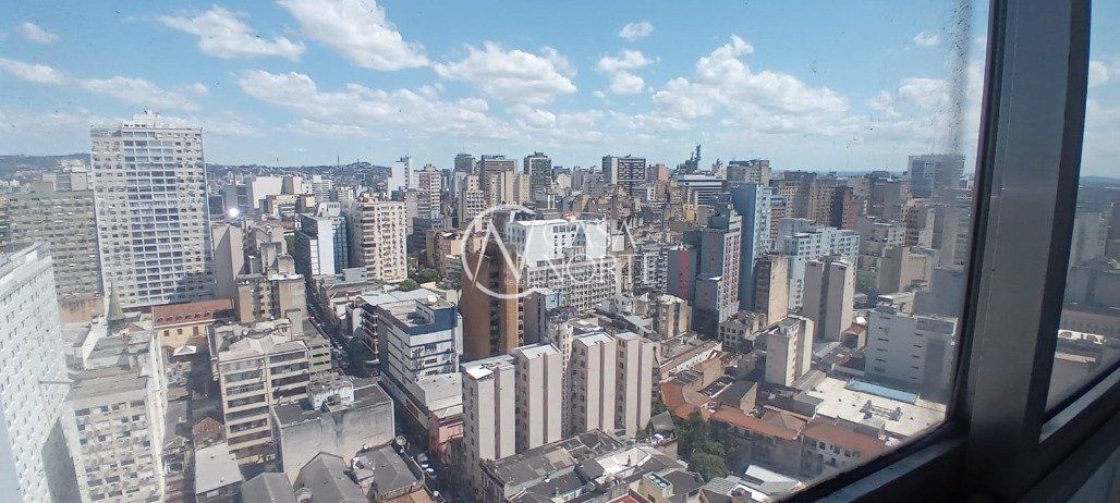 Sala Comercial à venda , 46m², Praça Osvaldo Cruz, 10 no bairro Centro Histórico em Porto Alegre
