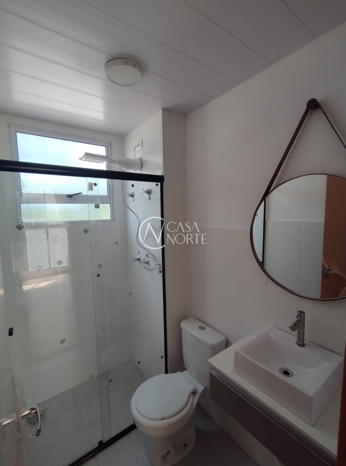 Apartamento à venda com 2 quartos, 40m², 1 vaga, Rua Sete Mil e Oito no bairro Restinga em Porto Alegre