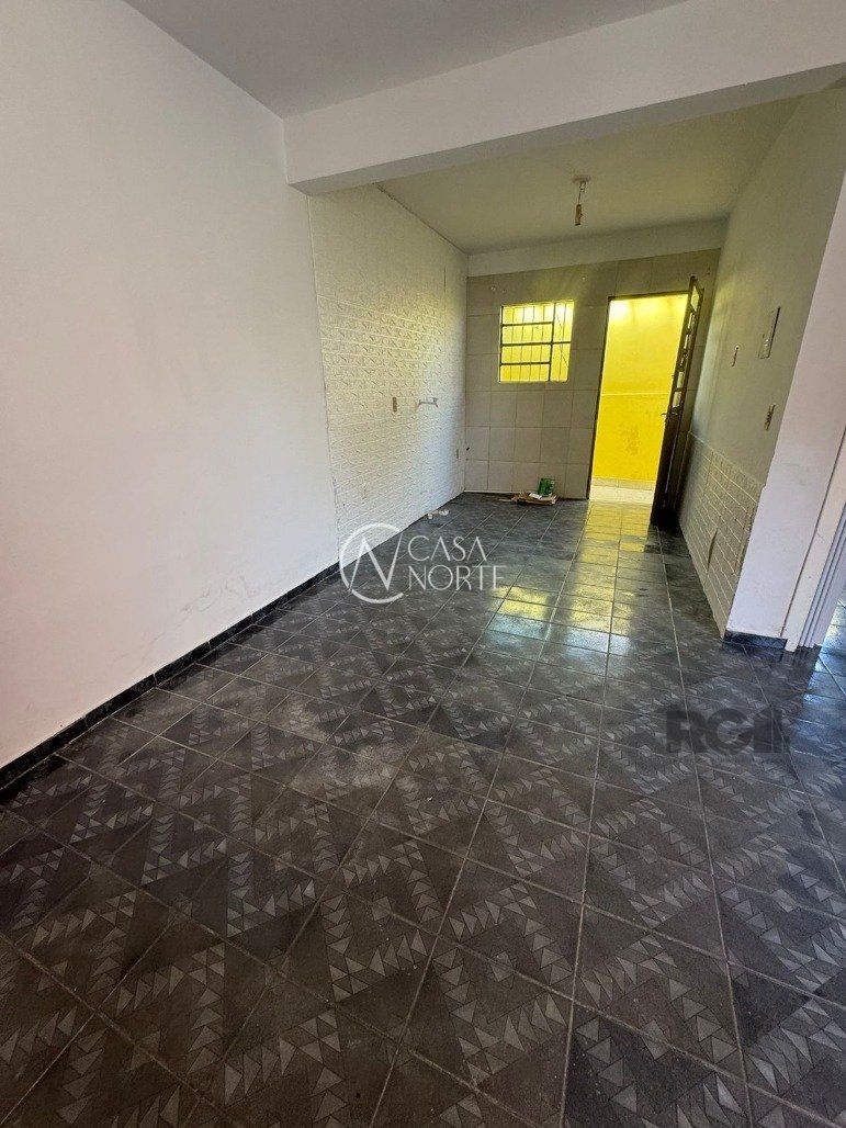 Casa de Condomínio à venda com 1 quarto, 45m², Rua Padre João Batista Reus no bairro Camaquã em Porto Alegre