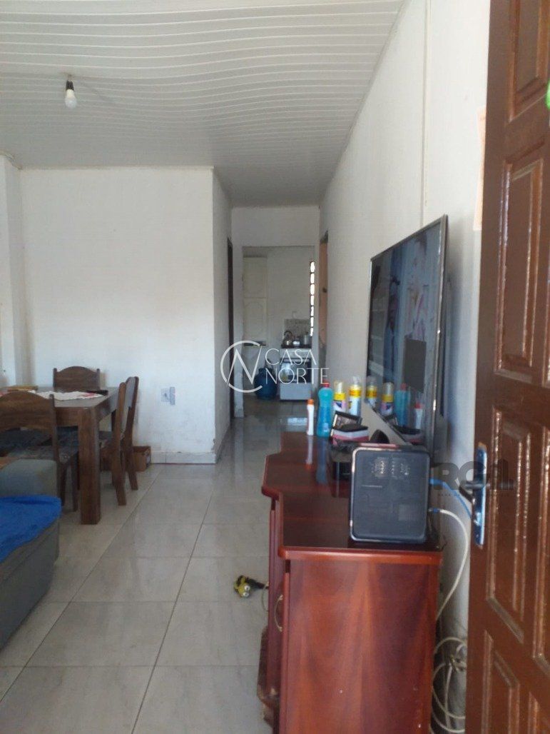 Casa à venda com 2 quartos, 55m², Rua Baldoino Bottini no bairro Hípica em Porto Alegre