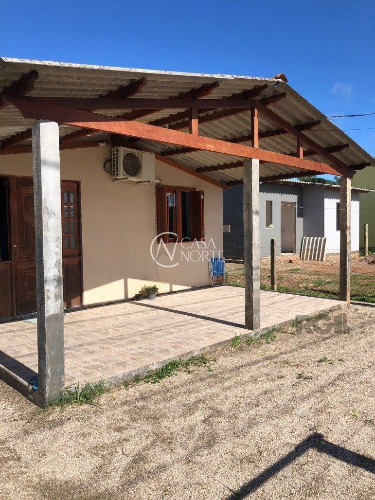 Casa à venda , 54m², Rua Chrispim Antônio Amado no bairro Lami em Porto Alegre