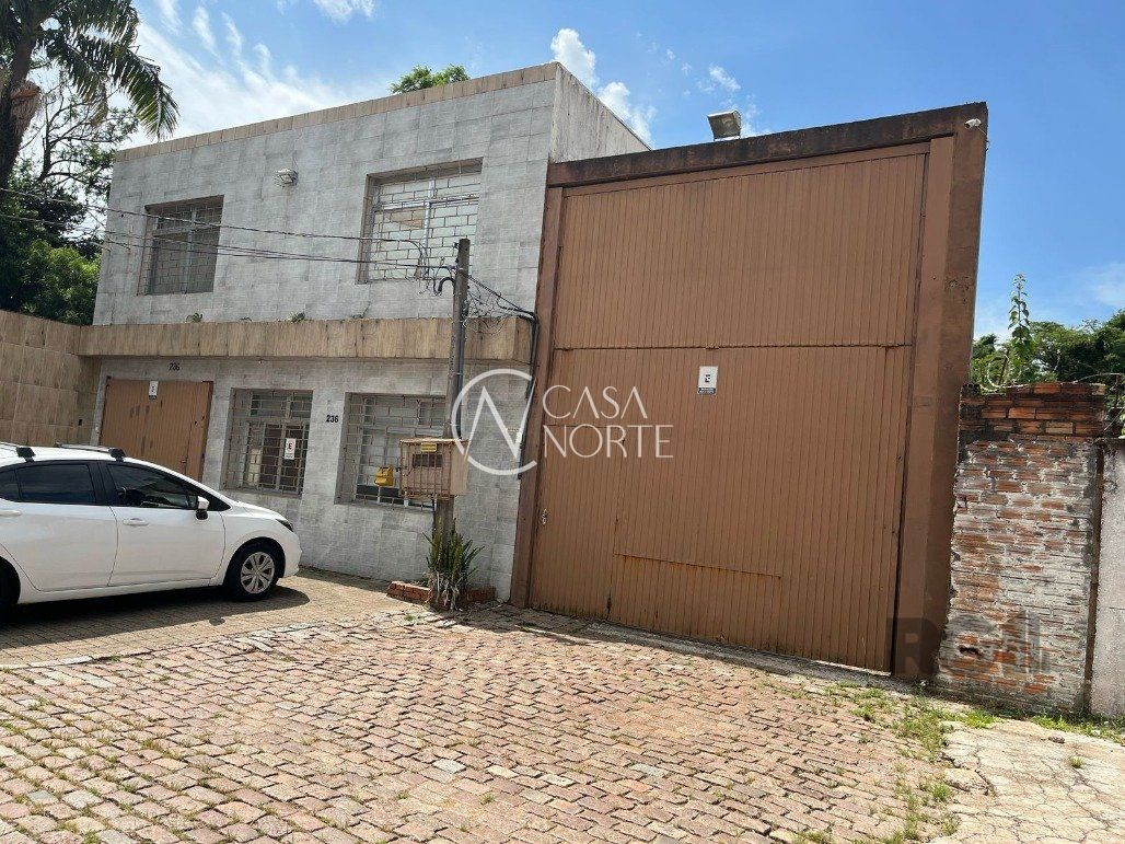 Geminado à venda , 569m², Avenida Sergipe no bairro Glória em Porto Alegre