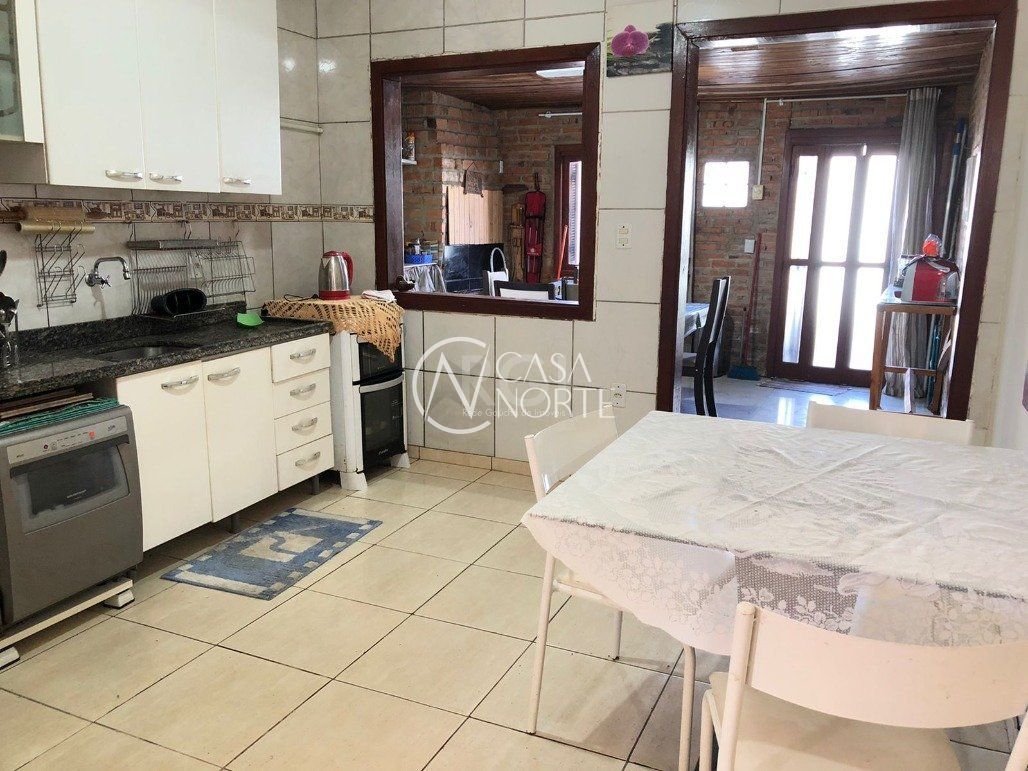 Casa à venda com 3 quartos, 120m², 1 suíte, 2 vagas, Rua Professora Doutora Hebe Tourinho no bairro Aberta dos Morros em Porto Alegre