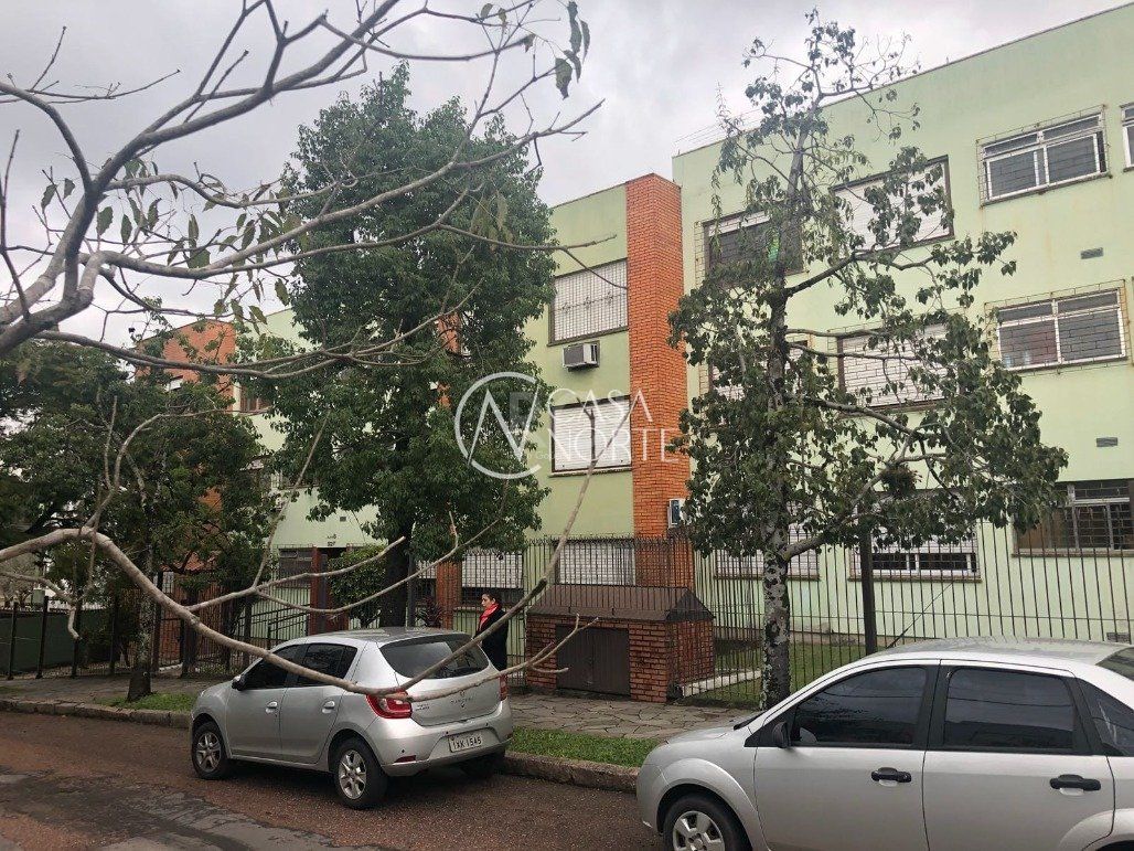 Apartamento à venda com 1 quarto, 52m², Avenida Mae Apolinaria Matias Batista no bairro Morro Santana em Porto Alegre