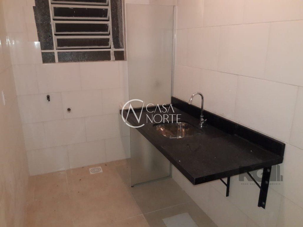 Apartamento à venda com 2 quartos, 54m², Rua Doutor Voltaire Pires no bairro Santo Antônio em Porto Alegre
