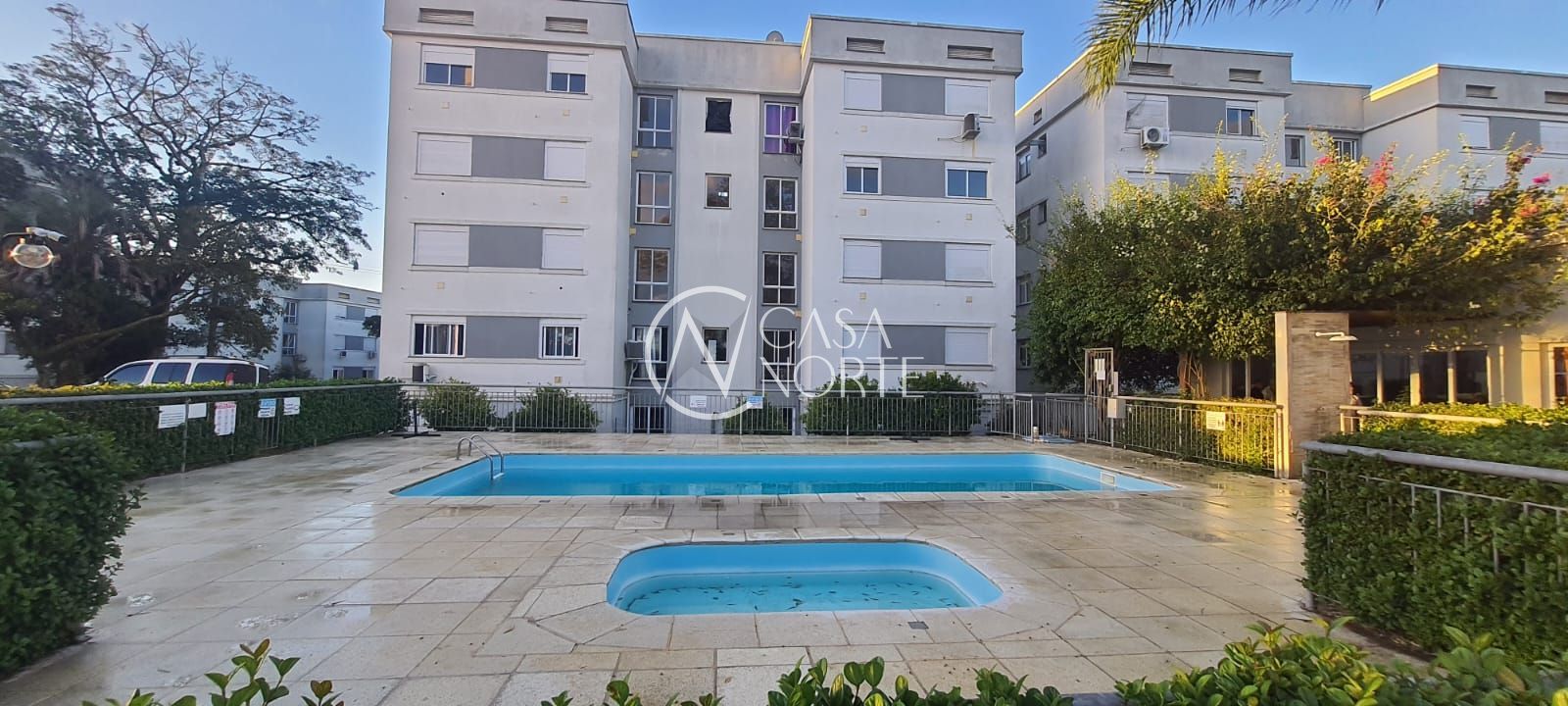 Apartamento à venda com 2 quartos, 42m², 1 vaga, Estrada João de Oliveira Remião no bairro Lomba do Pinheiro em Porto Alegre