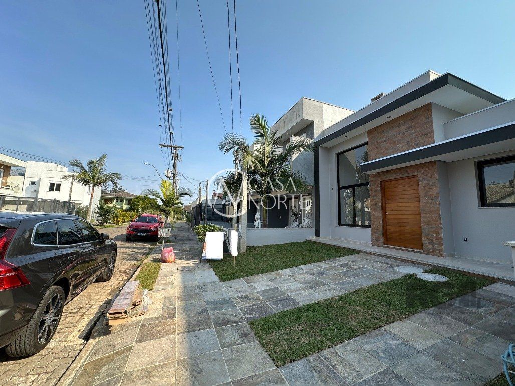 Casa à venda com 3 quartos, 100m², 1 suíte, 2 vagas, Rua Pau-Brasil no bairro Hípica em Porto Alegre