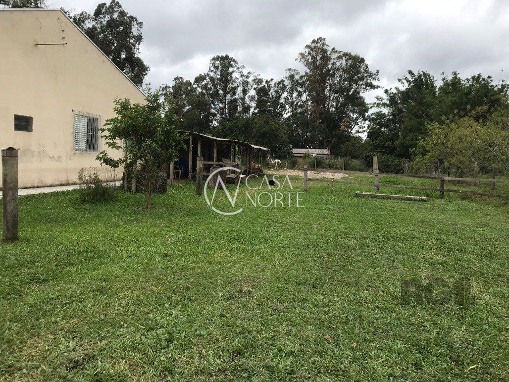 Casa à venda com 4 quartos, 260m², Rua Adao Martins da Rocha no bairro São Caetano em Porto Alegre