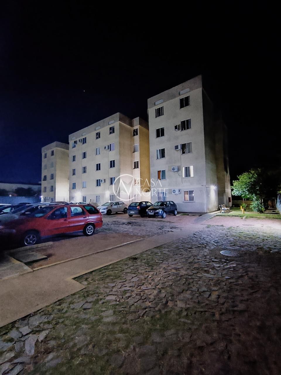 Apartamento à venda com 2 quartos, 43m², 1 vaga, Estrada Cristiano Kraemer no bairro Vila Nova em Porto Alegre