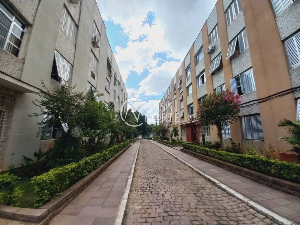 Apartamento à venda com 3 quartos, 80m², Rua Eurico Lara no bairro Medianeira em Porto Alegre