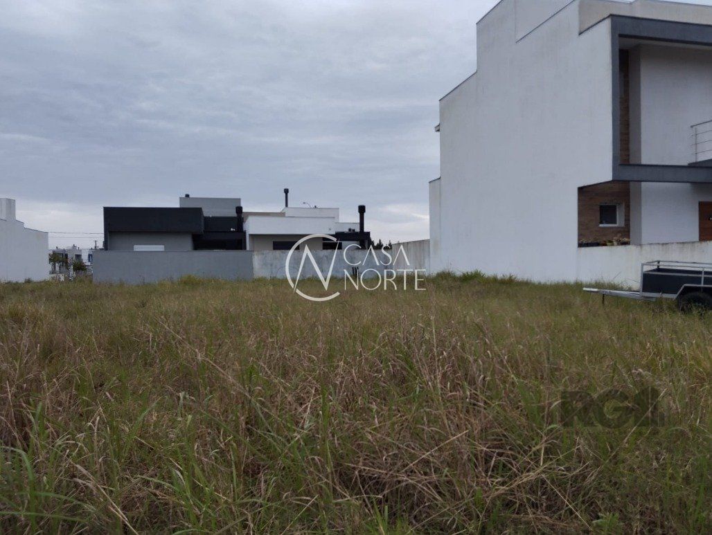 Terreno à venda  com 175m², Rua Affonso Lunardelli no bairro Hípica em Porto Alegre