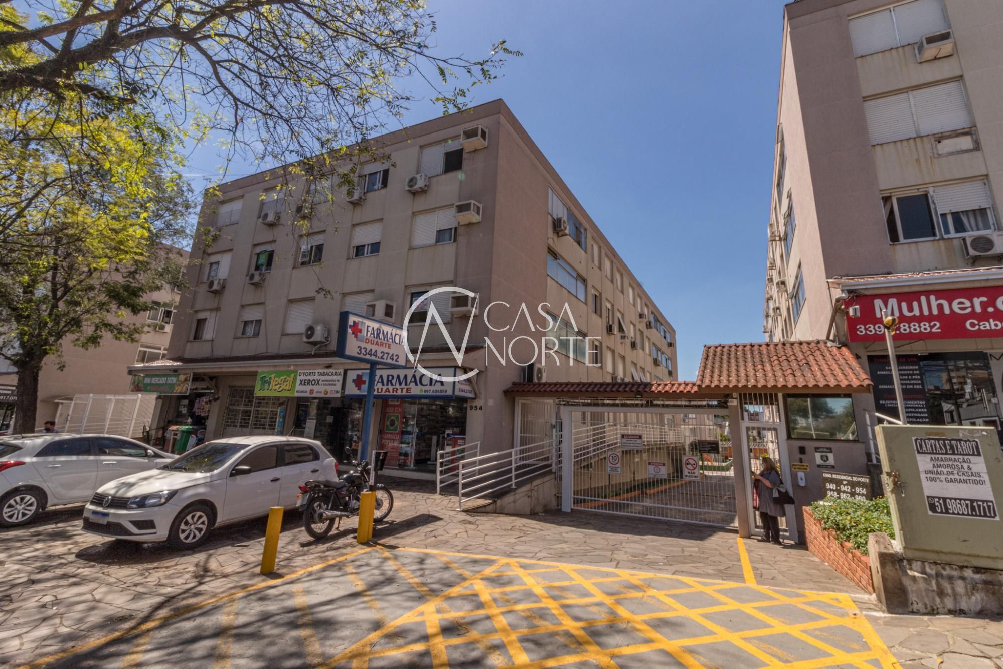 Apartamento à venda com 1 quarto, 50m², 1 vaga, Avenida do Forte no bairro Vila Ipiranga em Porto Alegre
