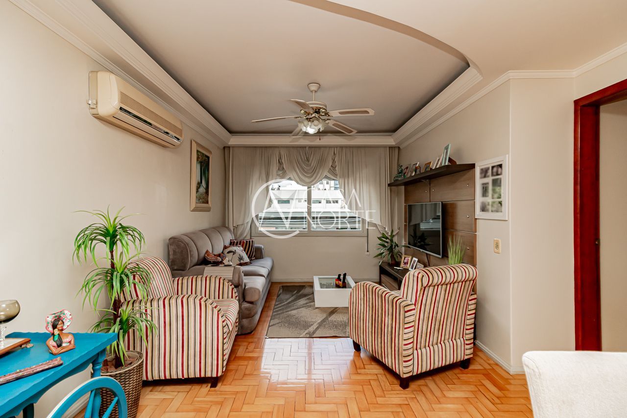 Apartamento à venda com 3 quartos, 92m², 1 suíte, 1 vaga, Avenida Panamericana no bairro Jardim Lindóia em Porto Alegre