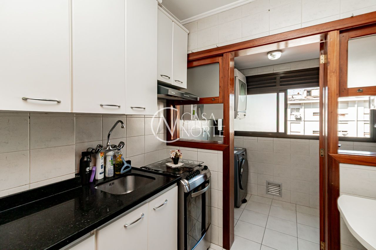 Apartamento à venda com 2 quartos, 70m², 1 suíte, 1 vaga, Rua Marco Polo no bairro Cristo Redentor em Porto Alegre