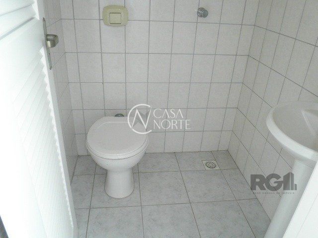 Apartamento à venda com 2 quartos, 72m², 3 suítes, 1 vaga, Avenida General Barreto Viana no bairro Chácara das Pedras em Porto Alegre