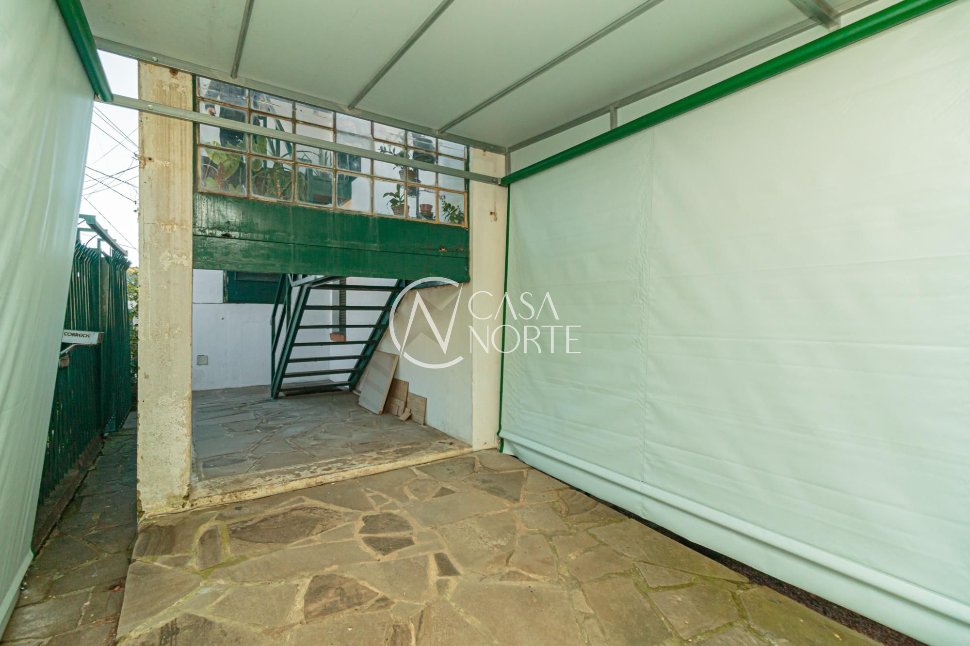 Apartamento à venda com 2 quartos, 79m², 1 vaga, Rua Nove de Março no bairro Vila Ipiranga em Porto Alegre