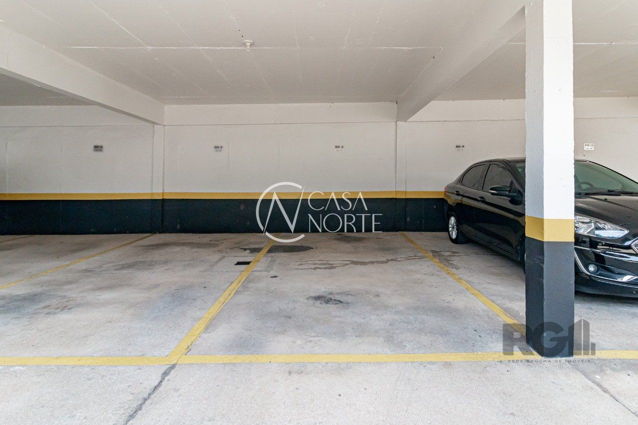 Apartamento à venda com 2 quartos, 68m², 1 vaga, Rua Cipó no bairro Passo da Areia em Porto Alegre