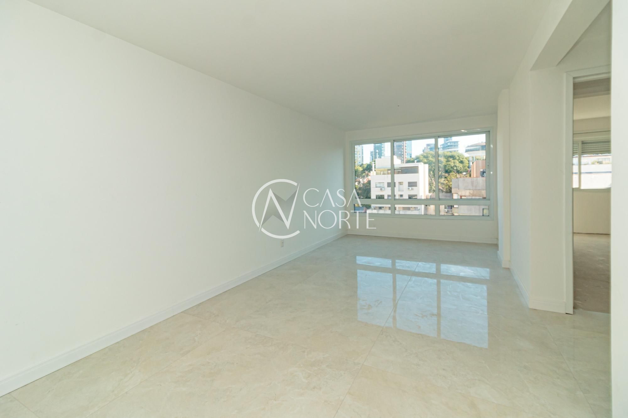 Apartamento à venda com 2 quartos, 83m², 1 suíte, 1 vaga, Rua Portugal no bairro São João em Porto Alegre