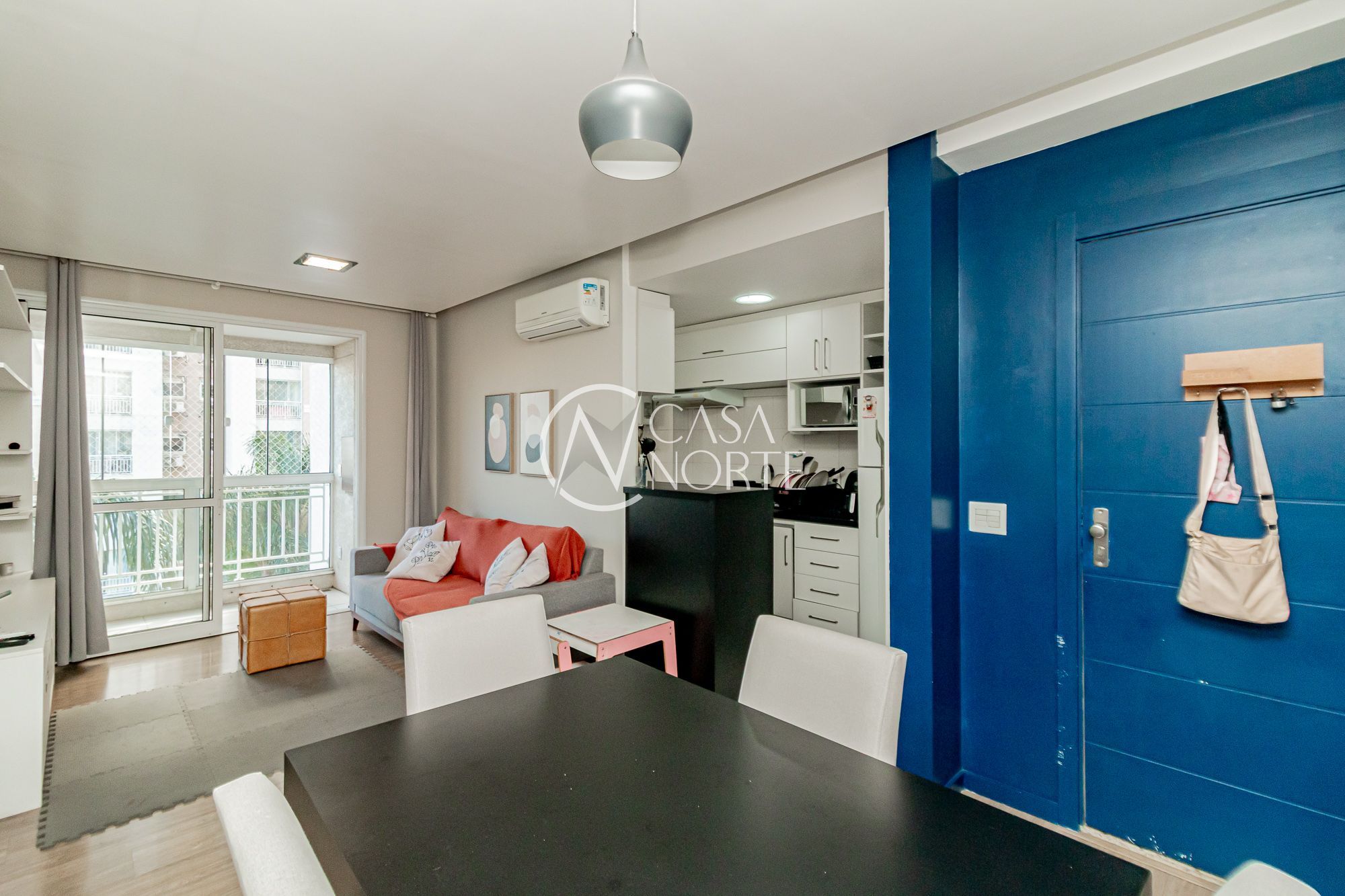 Apartamento à venda com 3 quartos, 74m², 1 suíte, 2 vagas, Avenida Benno Mentz no bairro Vila Ipiranga em Porto Alegre