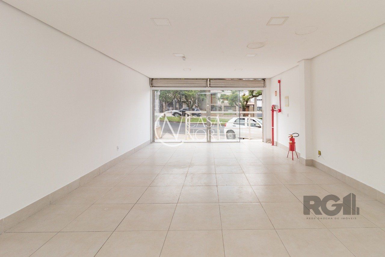 Loja à venda , 48m², Avenida Alberto Pasqualini no bairro Jardim Sabará em Porto Alegre