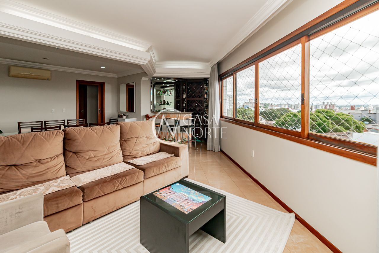 Apartamento à venda com 3 quartos, 110m², 1 suíte, 1 vaga, Rua Mali no bairro Vila Ipiranga em Porto Alegre
