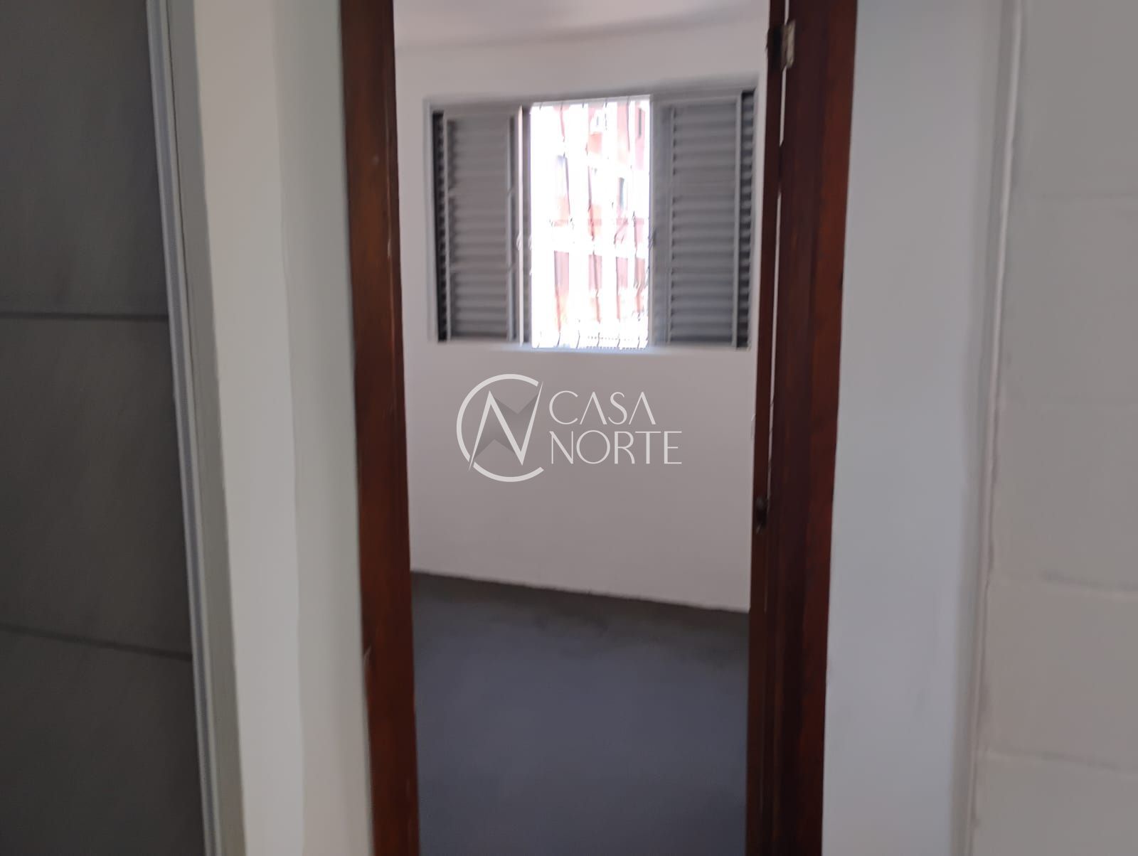 Apartamento à venda com 2 quartos, 53m², 1 vaga, Rua Fernando Camarano no bairro Rubem Berta em Porto Alegre