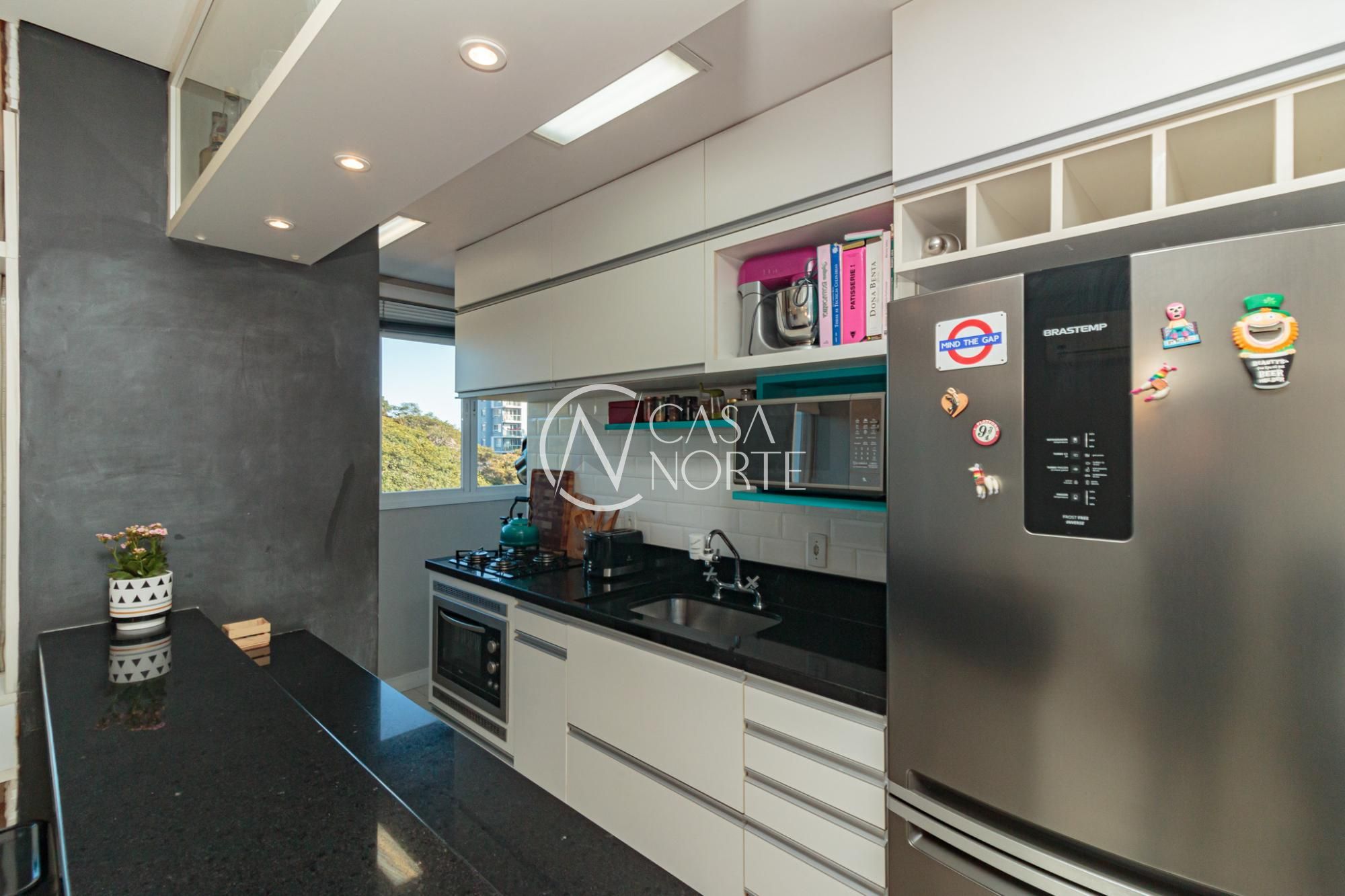 Apartamento à venda com 1 quarto, 47m², 1 vaga, Avenida Benno Mentz no bairro Vila Ipiranga em Porto Alegre