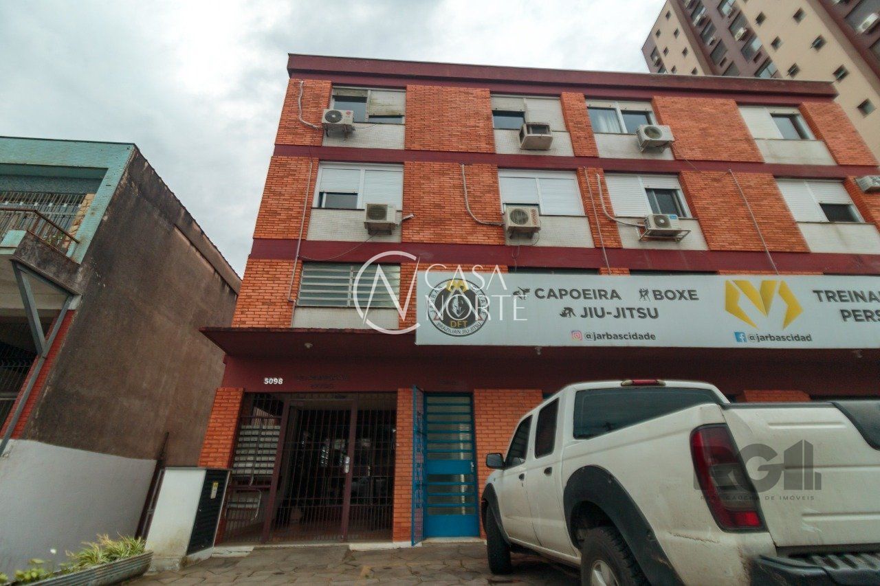 Apartamento à venda com 2 quartos, 75m², 1 vaga, Avenida Protásio Alves no bairro Petrópolis em Porto Alegre