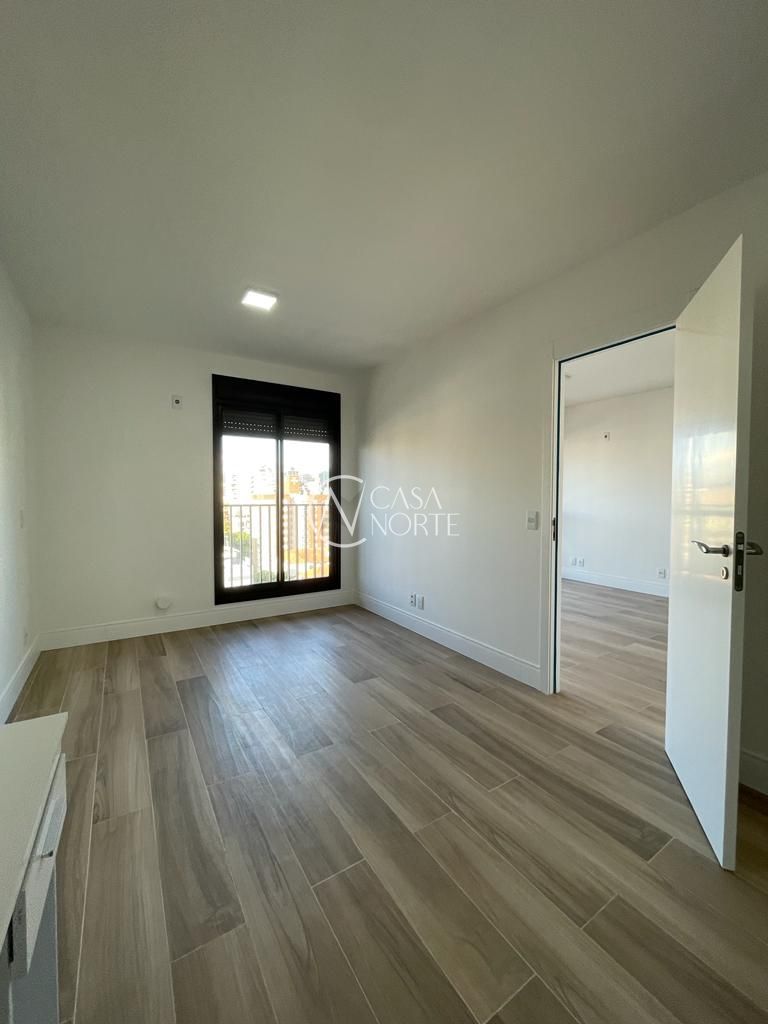 Apartamento à venda com 1 quarto, 53m², 1 vaga, Avenida Nova York no bairro Auxiliadora em Porto Alegre