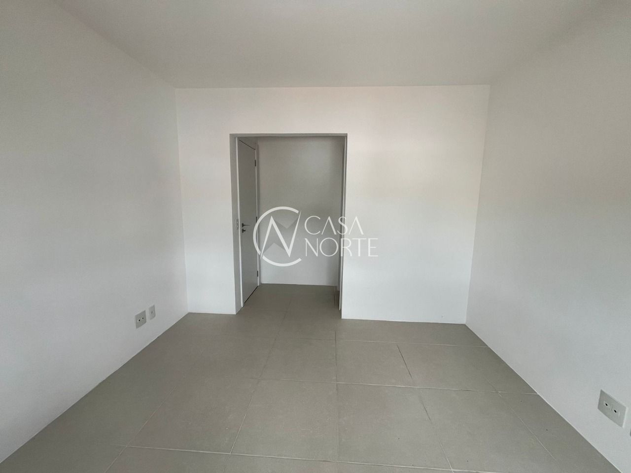 Apartamento à venda com 2 quartos, 74m², 1 suíte, 2 vagas, Rua Landel de Moura no bairro Tristeza em Porto Alegre