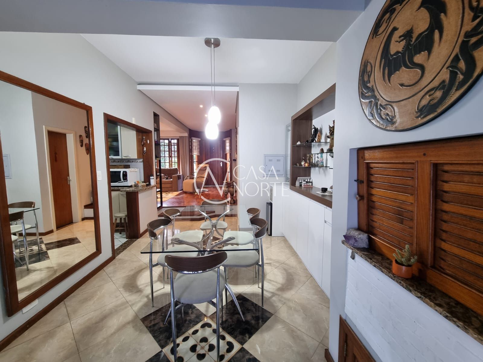 Casa de Condomínio à venda com 3 quartos, 135m², 1 suíte, 3 vagas, Avenida da Cavalhada no bairro Cavalhada em Porto Alegre