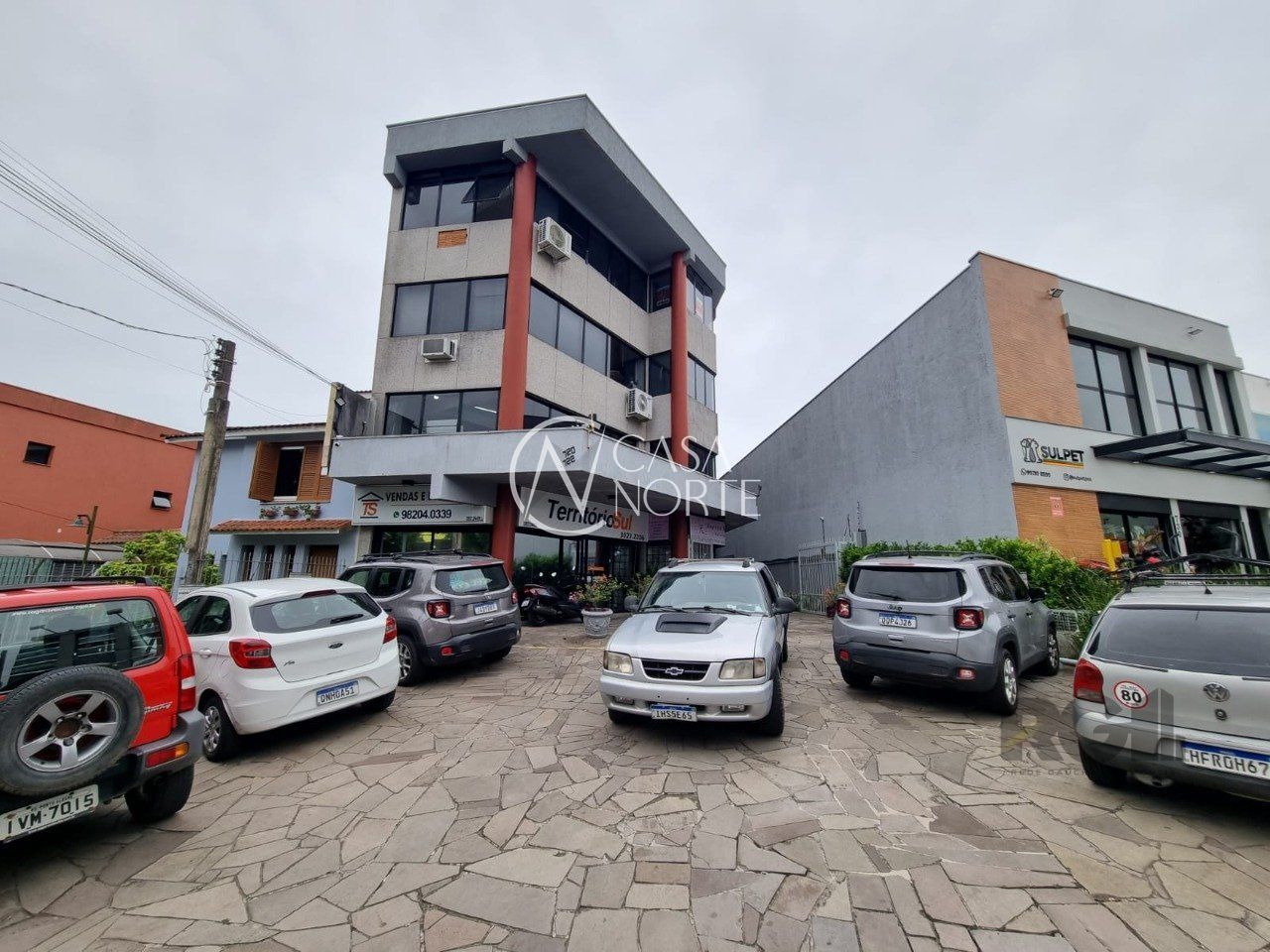 Sala Comercial à venda com 1 quarto, 25m², 1 vaga, Avenida Tramandaí no bairro Ipanema em Porto Alegre