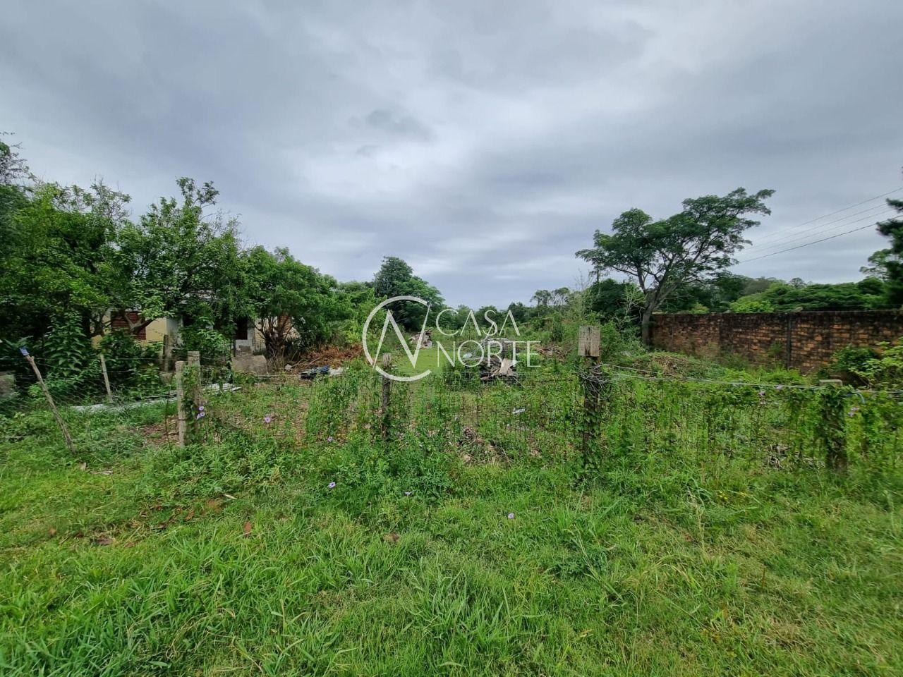 Terreno à venda  com 4500m², Estrada da Ponta Grossa no bairro Ponta Grossa em Porto Alegre