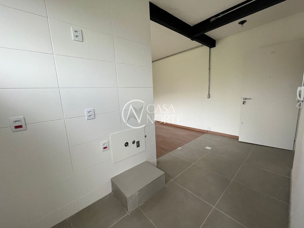 Apartamento à venda com 2 quartos, 60m², 1 vaga, Rua Silverio Souto no bairro Teresópolis em Porto Alegre