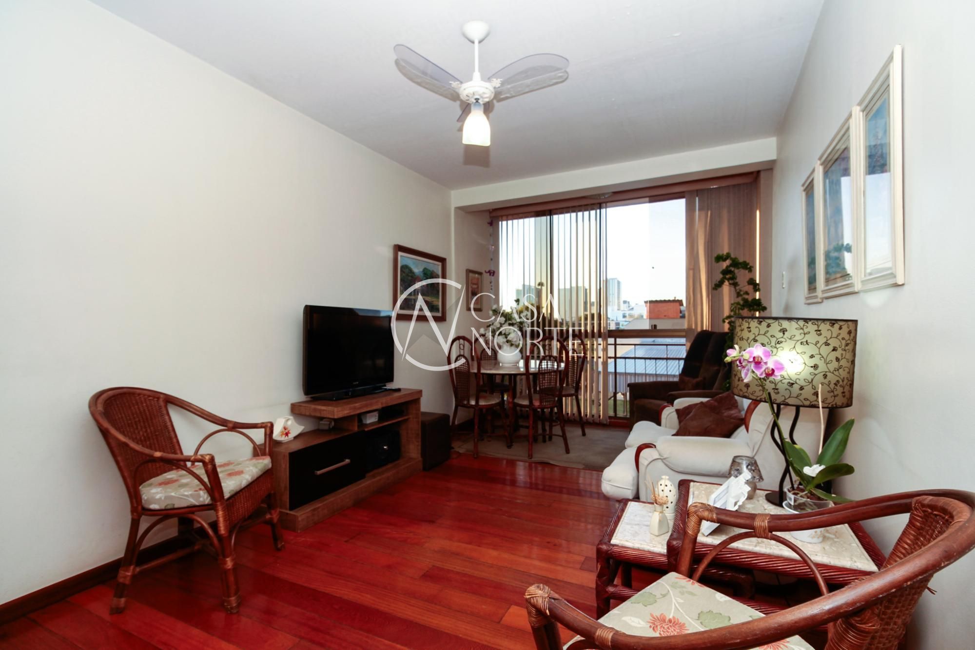 Apartamento à venda com 3 quartos, 104m², 1 vaga, Rua Comendador Rodolfo Gomes no bairro Menino Deus em Porto Alegre