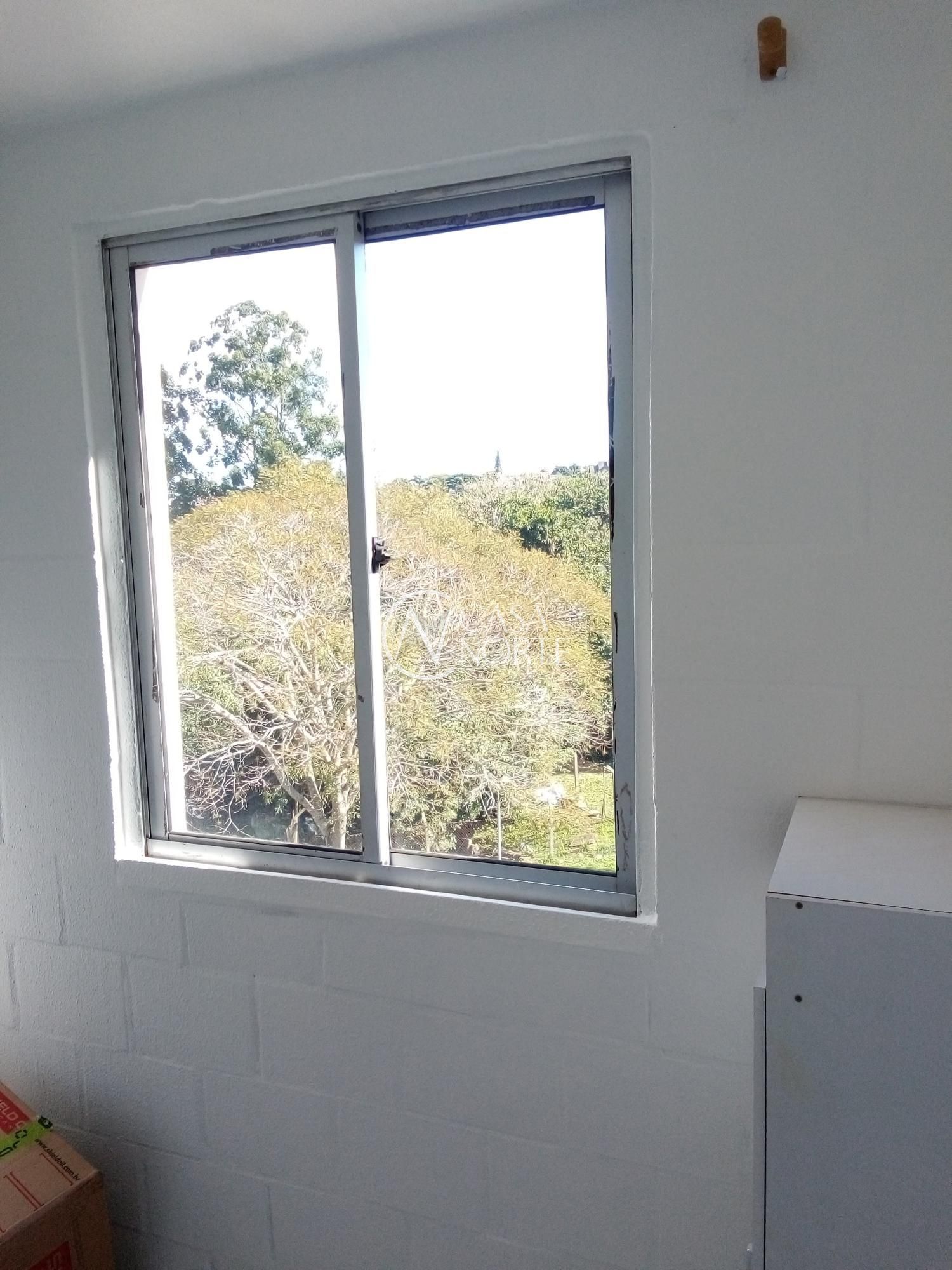 Apartamento à venda com 2 quartos, 41m², Rua Atílio Supertti no bairro Vila Nova em Porto Alegre