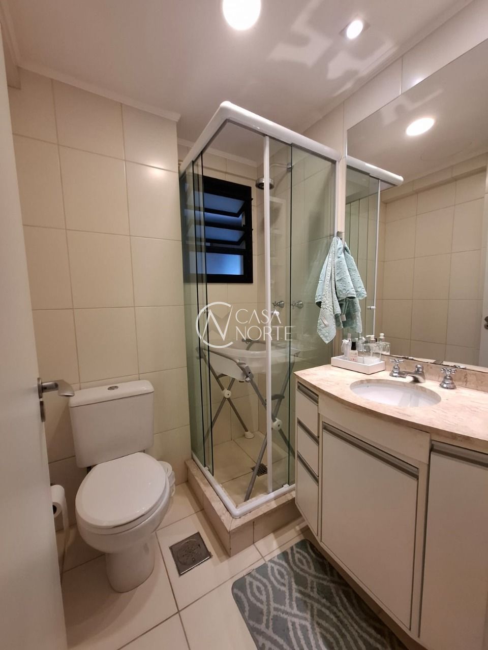 Apartamento à venda com 3 quartos, 73m², 1 suíte, 1 vaga, Rua Doutor Pereira Neto no bairro Tristeza em Porto Alegre
