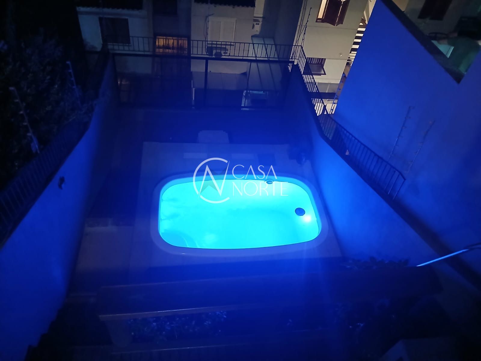 Casa à venda com 3 quartos, 124m², 1 suíte, 1 vaga, Rua Antônio Spolidoro no bairro Aberta dos Morros em Porto Alegre