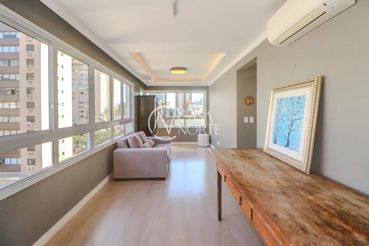 Apartamento à venda com 1 quarto, 60m², 1 suíte, 2 vagas, Rua Marcelo Gama no bairro Auxiliadora em Porto Alegre