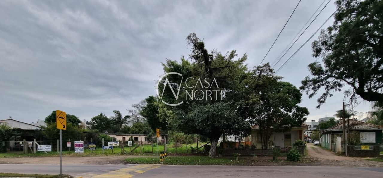 Terreno à venda , 1100m², Avenida Coronel Marcos no bairro Pedra Redonda em Porto Alegre