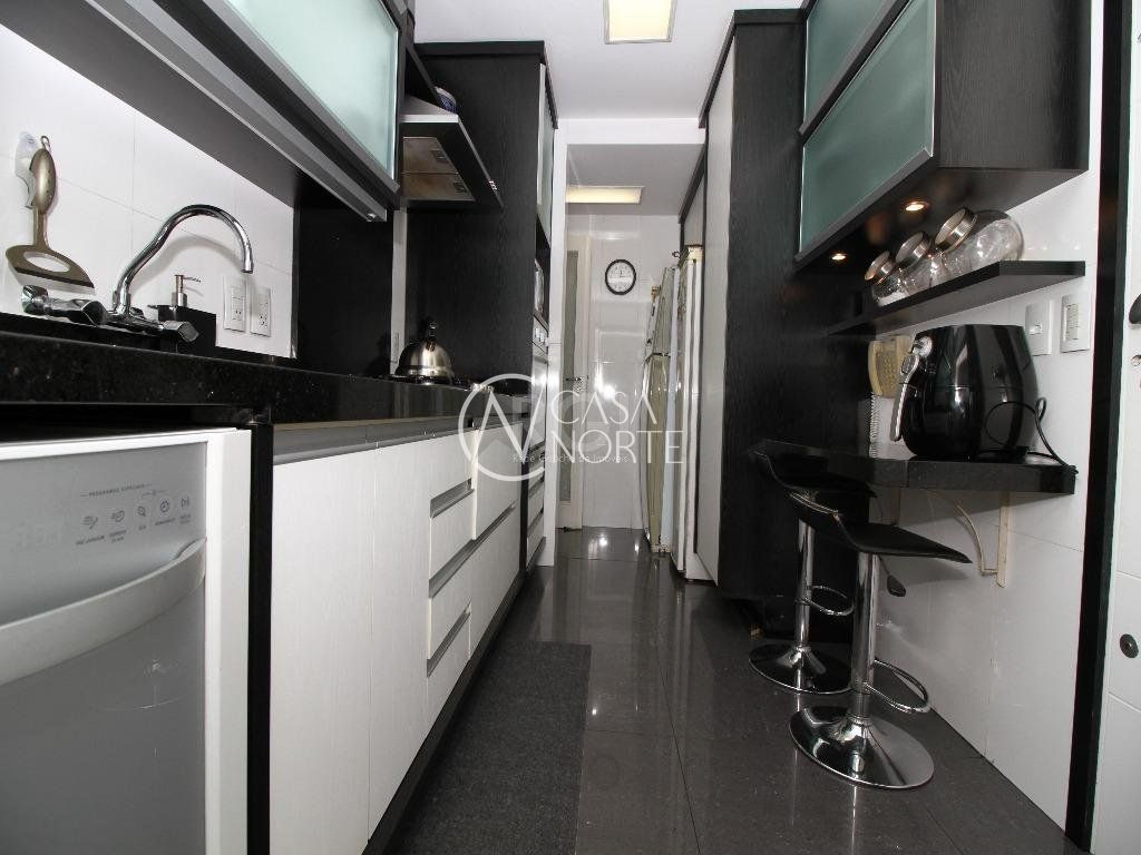 Apartamento à venda com 3 quartos, 114m², 1 suíte, 3 vagas, Rua Felipe de Oliveira no bairro Petrópolis em Porto Alegre