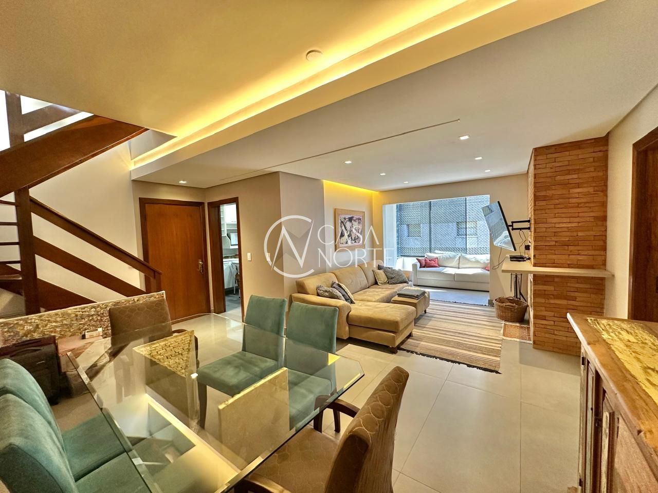 Cobertura à venda com 3 quartos, 251m², 2 suítes, 2 vagas, Rua Dom Pedro II no bairro Higienópolis em Porto Alegre