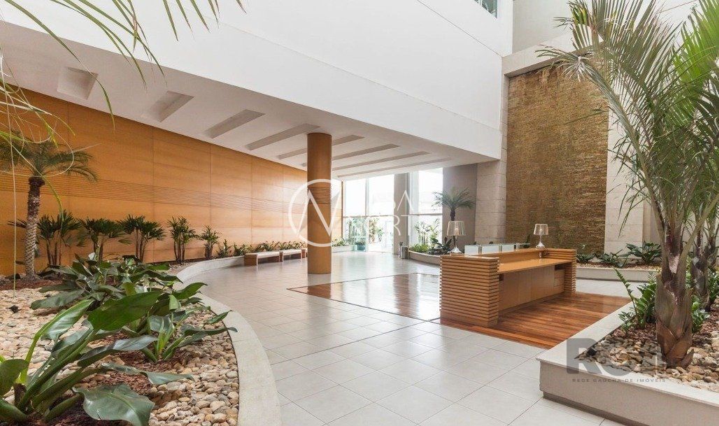 Apartamento à venda com 1 quarto, 57m², 1 vaga, Rua Valdir Antônio Lopes no bairro Três Figueiras em Porto Alegre