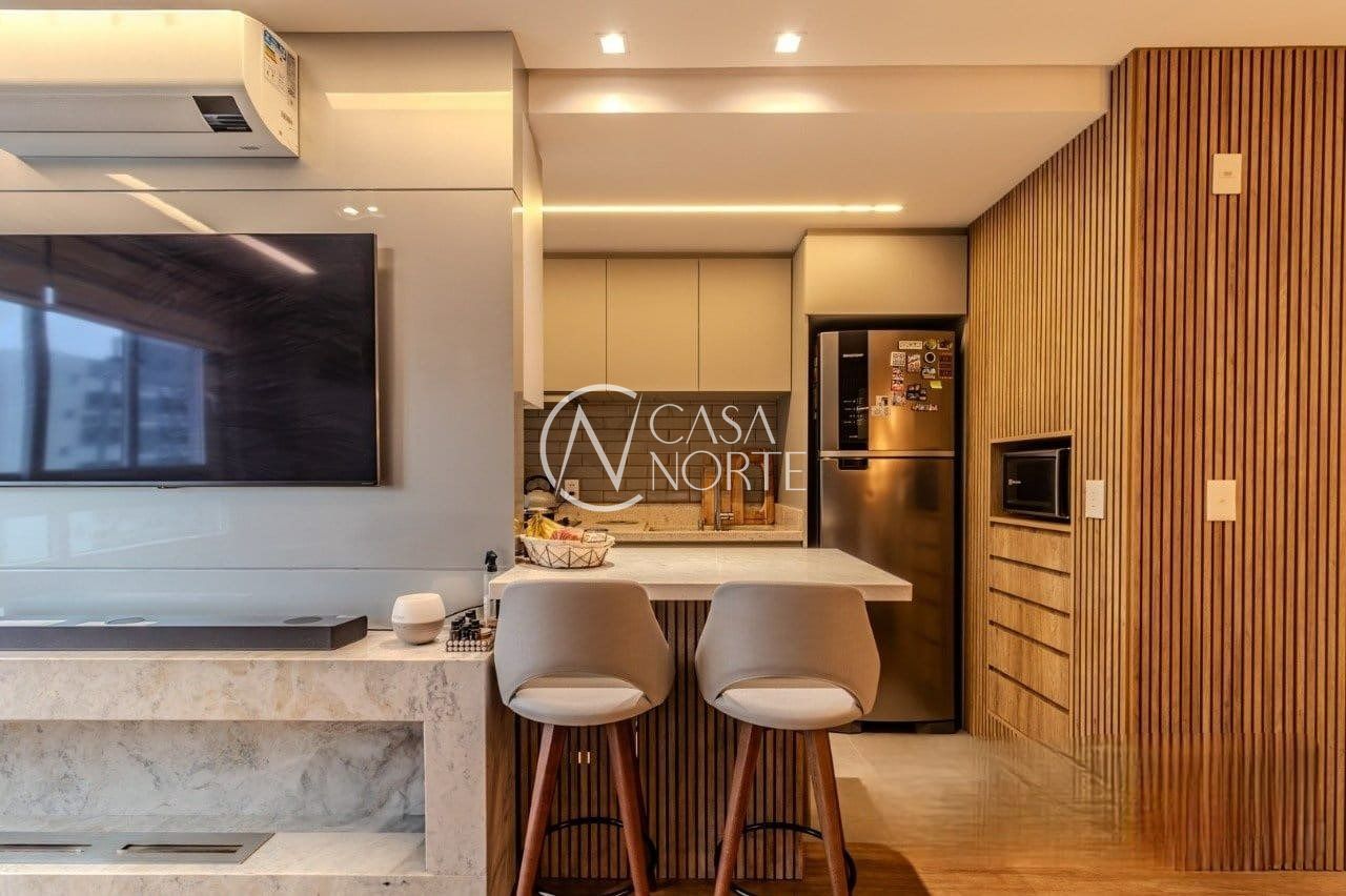 Apartamento à venda com 2 quartos, 56m², 1 suíte, 2 vagas, Rua Jerônymo Zelmanovitz no bairro São Sebastião em Porto Alegre