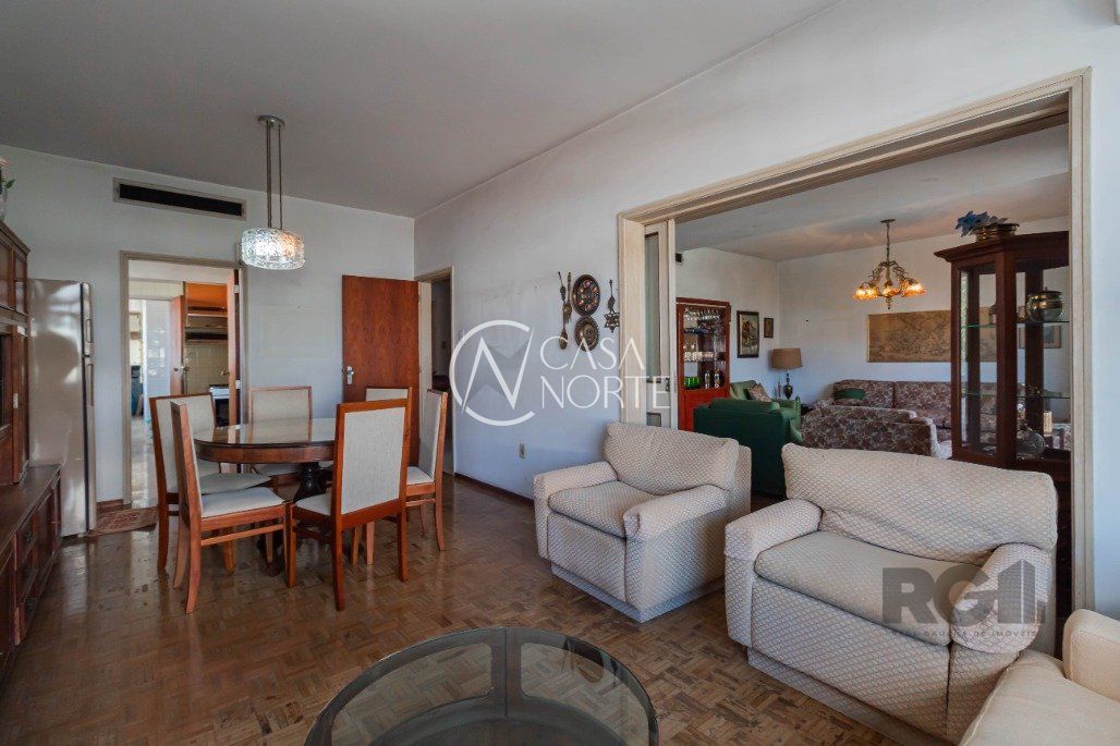 Apartamento à venda com 3 quartos, 193m², 1 suíte, 2 vagas, Rua São Vicente no bairro Rio Branco em Porto Alegre