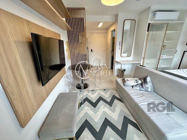 Apartamento à venda com 1 quarto, 28m², 1 vaga, Tenente Coronel Fabricio Pillar no bairro Mont Serrat em Porto Alegre