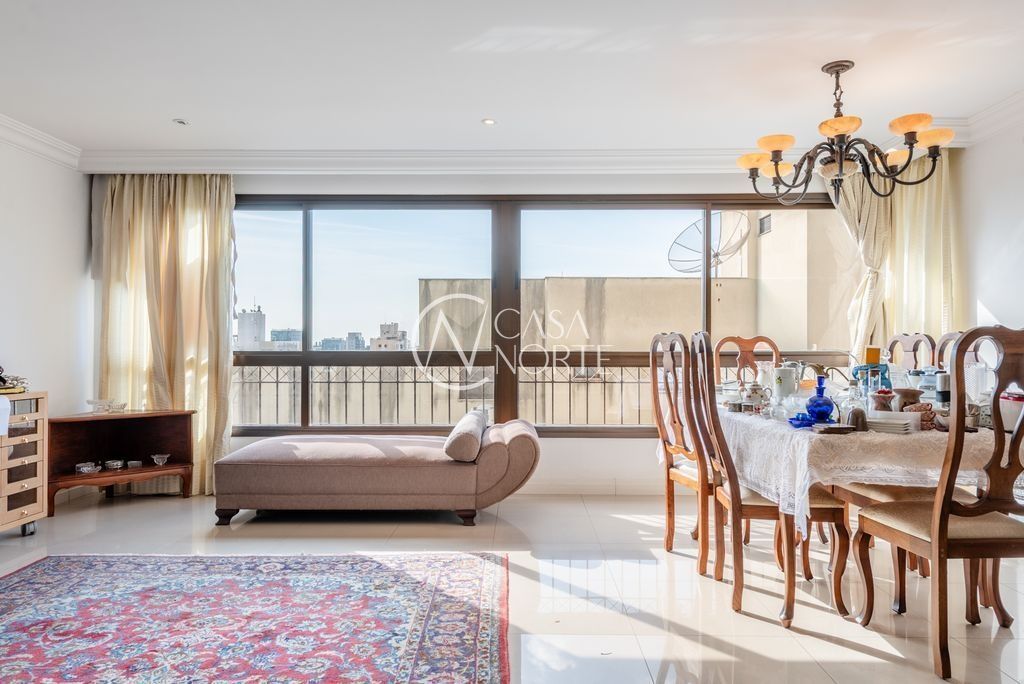 Apartamento à venda com 3 quartos, 141m², 1 suíte, 2 vagas, Rua Tito Lívio Zambecari no bairro Mont Serrat em Porto Alegre