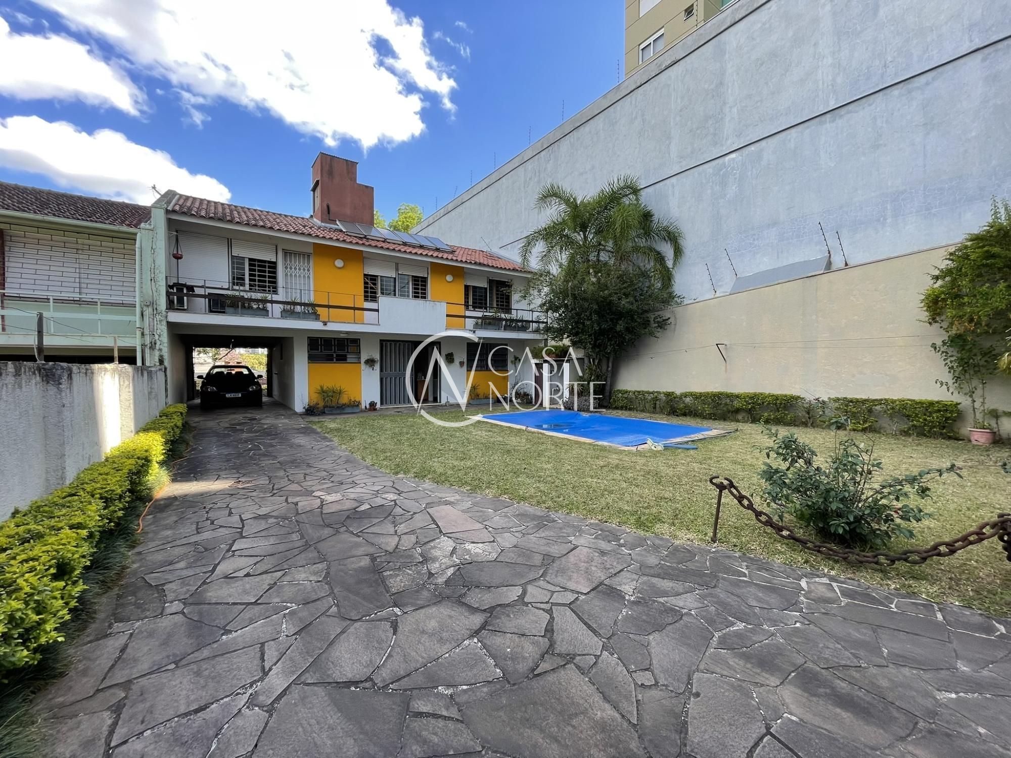 Casa à venda com 3 quartos, 281m², 1 suíte, 5 vagas, Rua Alcides Gonzaga no bairro Boa Vista em Porto Alegre