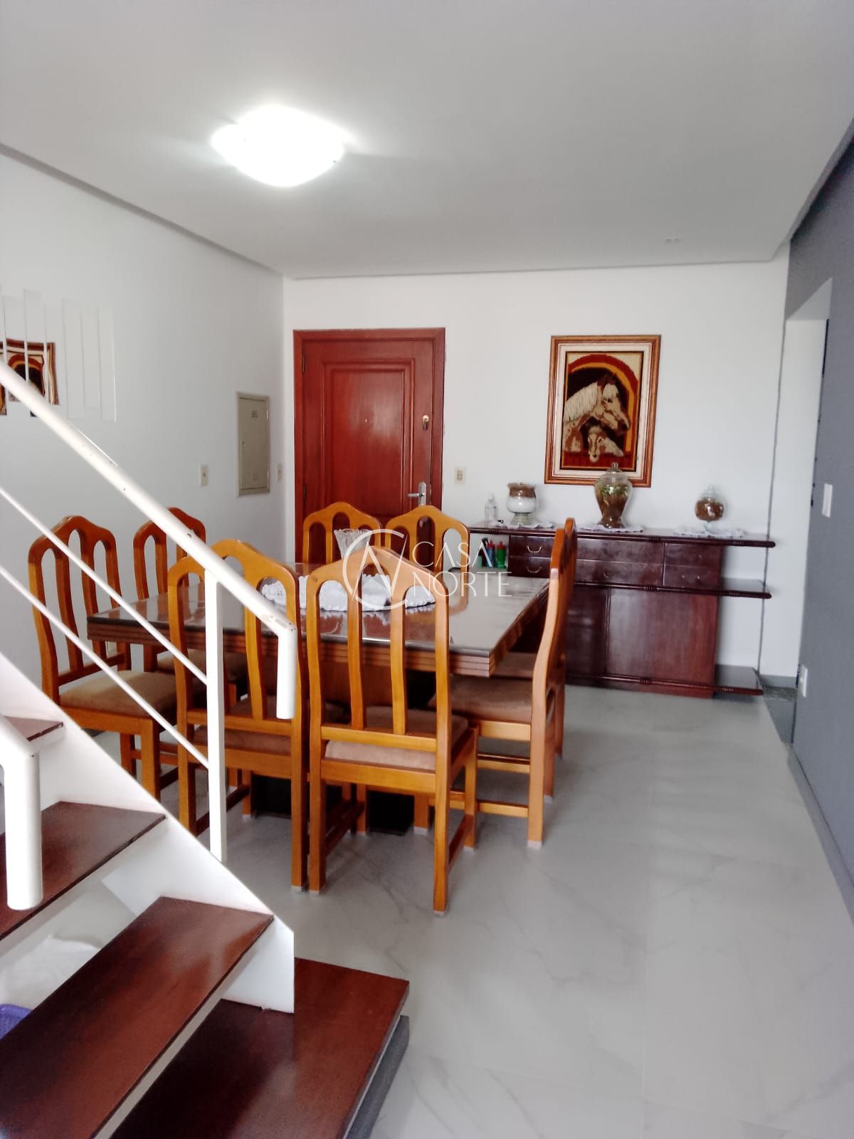 Cobertura à venda com 4 quartos, 202m², 1 suíte, 3 vagas, Travessa Borneo no bairro Jardim Lindóia em Porto Alegre